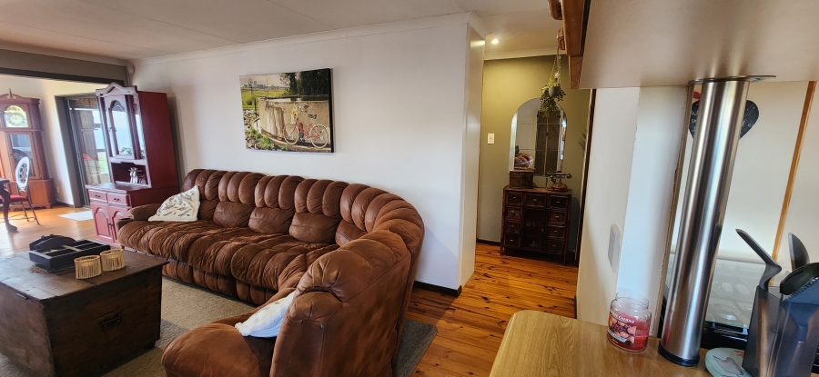 4 Bedroom Property for Sale in Dana Bay Western Cape